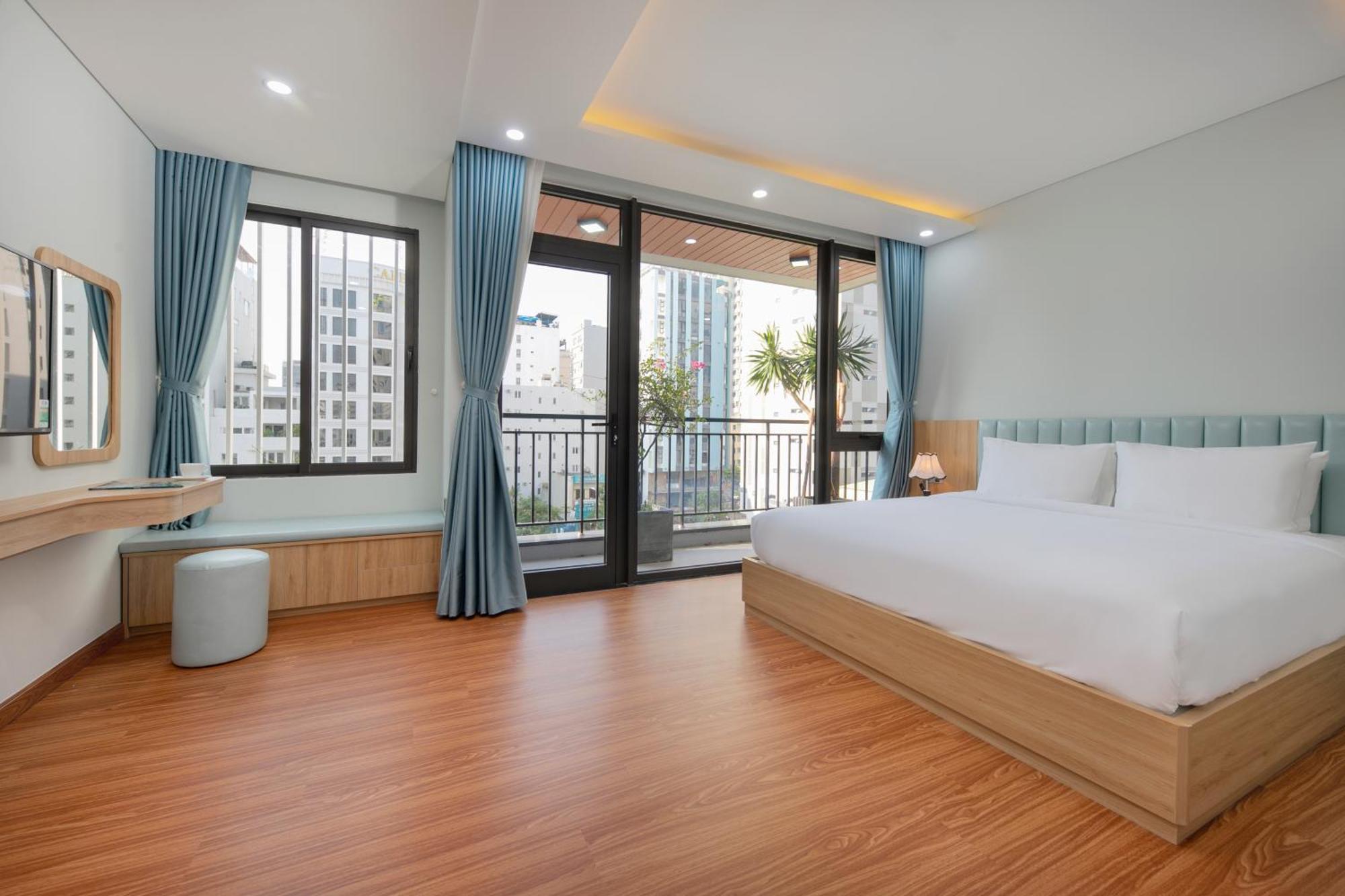 Hummer Hotel & Apartment Da Nang Beach Exterior foto