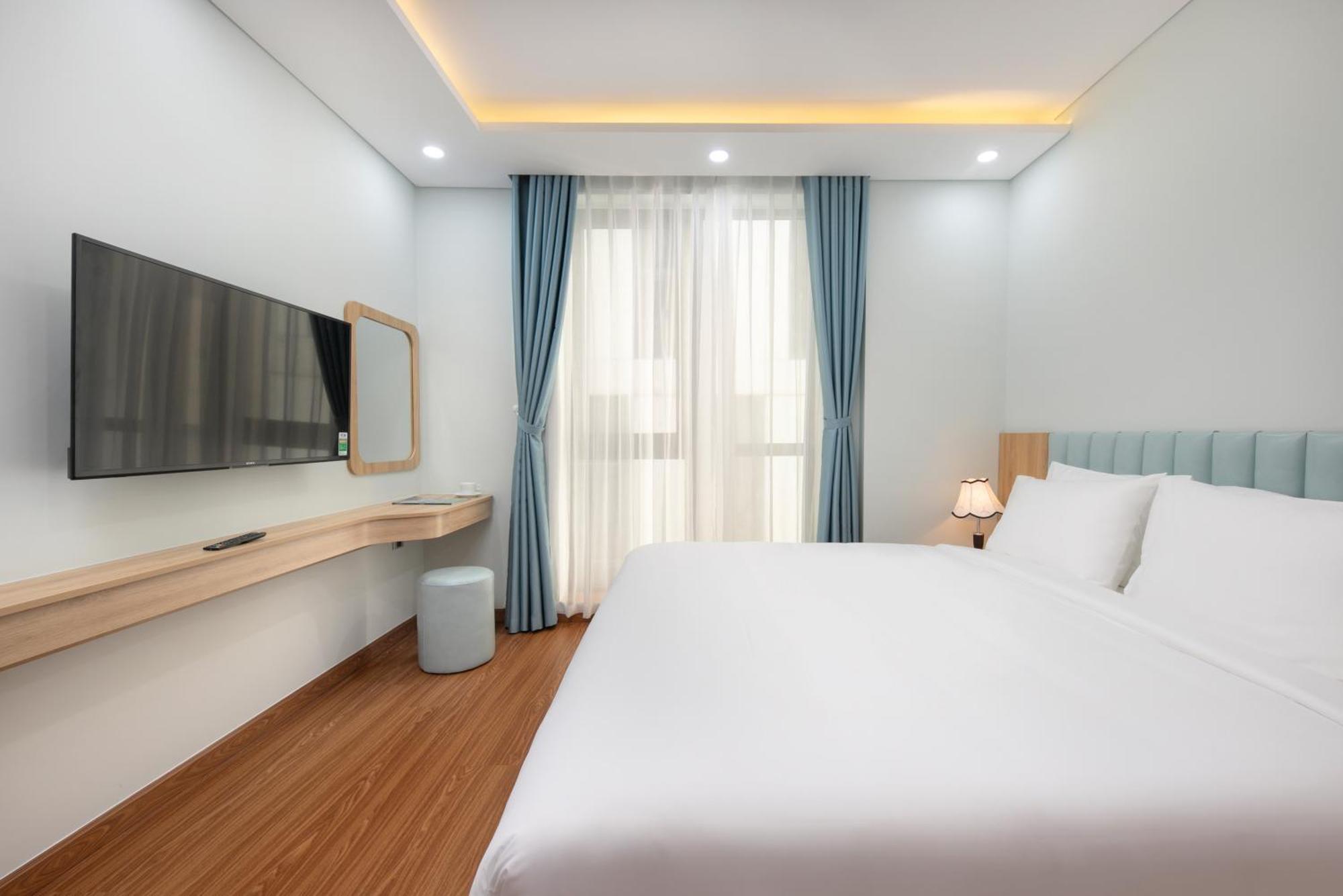 Hummer Hotel & Apartment Da Nang Beach Exterior foto